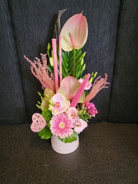 PRETTY PINK POP HAT BOX